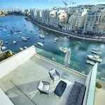 Luxurious 2 Bedroom Penthouse With Roof Terrace, Hot Tub And Breath-taking Views Yvan1-1