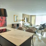 Luxurious 2 Bedroom Penthouse With Roof Terrace, Hot Tub And Breath-taking Views Yvan1-1 * Saint Julian's