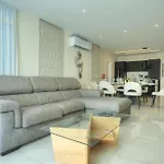 公寓 Luxurious 2 Bedroom Penthouse With Roof Terrace, Hot Tub And Breath-taking Views Yvan1-1 *