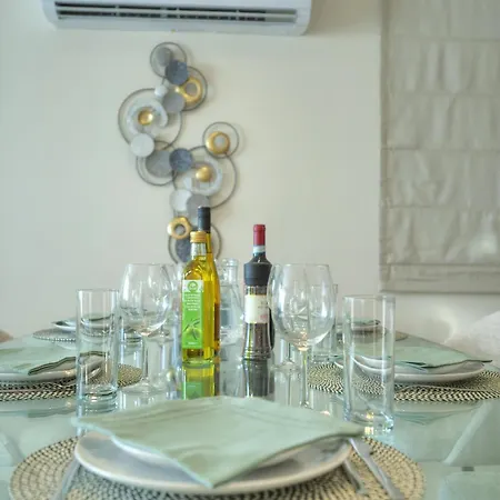 Luxurious 2 Bedroom Penthouse With Roof Terrace, Hot Tub And Breath-taking Views Yvan1-1 Apartament St. Julian's